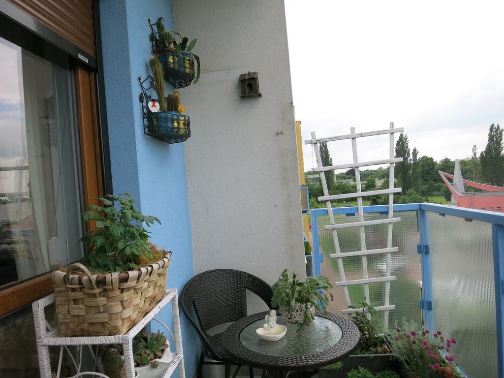 Homestay Poděbrady Esterno foto
